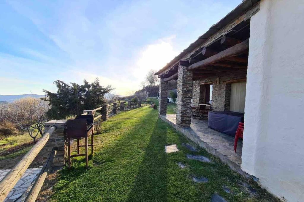 Cortijo Jimenez - Casa Rural Villa Pitres ภายนอก รูปภาพ